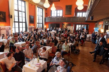 Feier 20 Jahre Handicap International im Künstlerhaus München20 Jahre Handicap International im Künstlerhaus München